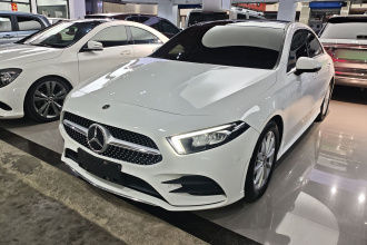 奔驰A级 2021款 A 200 L 运动轿车动感型