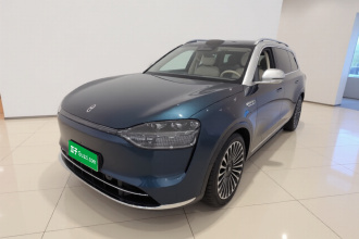 鸿蒙智行 问界M9 2025款 增程 Ultra版 52kWh 6座版 (192线激光雷达）