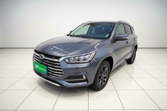 比亚迪 宋 2021款 经典版 1.5T 手动豪华型