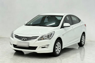 现代 瑞纳 2014款 1.4L 手动智能型GLS