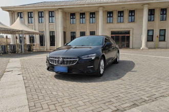 别克 君威 2021款 552T 精英型