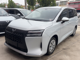 五菱汽车 星光730 2025款 1.5T 6MT 舒适型