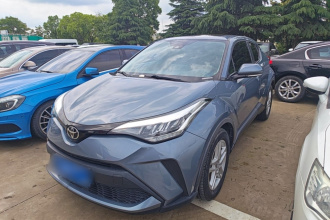 丰田C-HR 2021款 2.0L 舒适版