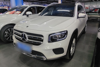 奔驰GLB 2023款 GLB 220 动感型