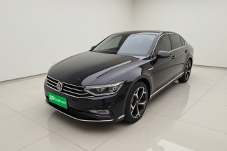 大众 迈腾 2024款 200万辆众享款 330TSI DSG豪华型