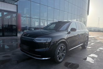 鸿蒙智行 问界M7 2026款 增程 Max四驱版 5座