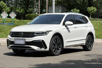 大众 途观L 2024款 出众款 330TSI 自动两驱R-Line龙耀版