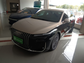 荣威M7 DMH 2025款 160km臻享版