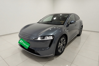 鸿蒙智行 智界R7 2024款 纯电 667km Pro