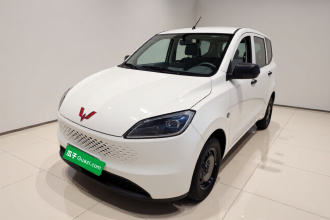 五菱汽车 五菱宏光新能源 2025款 增程式混动 50KM 实用型