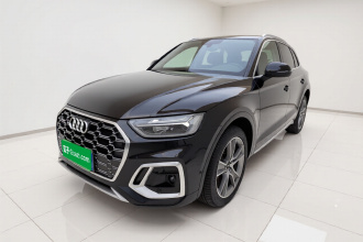 奥迪Q5L 2022款 改款 45T 豪华动感型