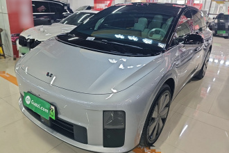 理想汽车 理想i6 2025款 四驱标准版