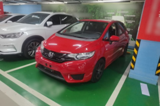 本田 飞度 2016款 1.5L LXS CVT舒适天窗版