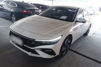现代 伊兰特 2023款 1.5L CVT GLX精英版