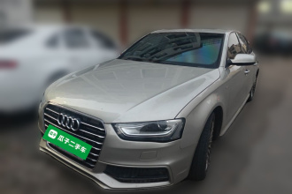 奥迪A4L 2016款 35 TFSI 典藏版 S line舒适型