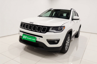 Jeep 指南者 2017款 200T 自动家享版