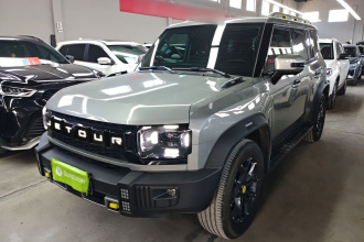 捷途旅行者 2023款 2.0T 四驱穿越