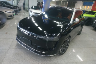 鸿蒙智行 问界M9 2024款 增程 Max版 42kWh 6座版