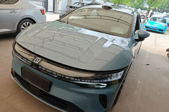 极氪007GT 2025款 四驱智驾版 75kWh