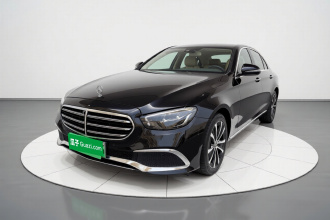 奔驰E级新能源 2022款 改款二 E 350 e L 插电式混合动力轿车