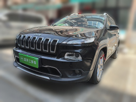 Jeep 自由光 2017款 2.0L 优越版