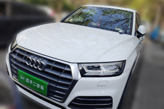 奥迪Q5L 2018款 40 TFSI 荣享时尚型 国VI