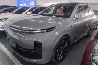 理想汽车 理想L8 2025款 Ultra 智能焕新版