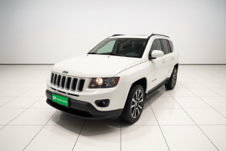 Jeep 指南者(进口) 2014款 改款 2.0L 两驱精英版