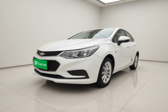 雪佛兰 科鲁兹 2018款 320 自动先锋天窗版