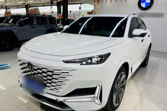长安UNI-K 2021款 2.0T 尊贵型
