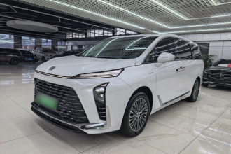 别克GL8新能源 2024款  陆尊 奢享版 7座