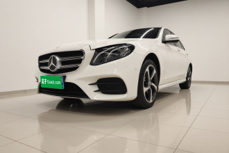 奔驰E级 2017款 E 200 L 运动型 4MATIC