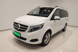 奔驰V级 2018款 V 260 领航版 国V