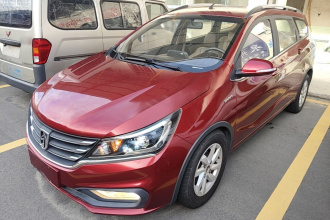 宝骏310W 2017款 1.5L 手动时尚型 国V