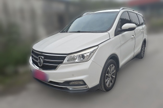宝骏730 2019款 1.5T 手动风尚型 7座 国VI