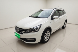 宝骏310W 2017款 1.5L 手动时尚型 国V