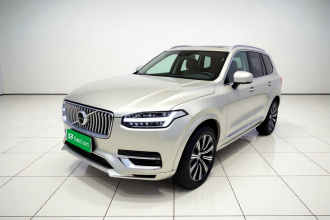 沃尔沃XC90 2022款 B6 智逸豪华版 7座