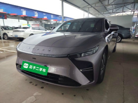 星途 星纪元 ES 2025款 增程 Pro 高速辅助驾驶