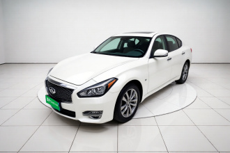 英菲尼迪Q70 2015款 Q70L 2.5L 精英版