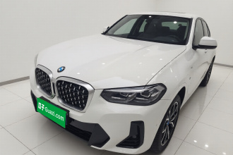 宝马X4 2022款 xDrive 25i M运动套装