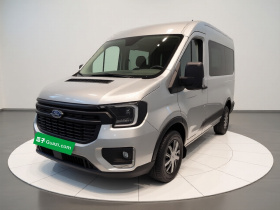 福特 全顺T8 2024款 T8 2.3T柴油手动短轴中顶6座多功能版3/3