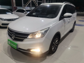 宝骏730 2019款 1.5T CVT时尚型 7座 国VI