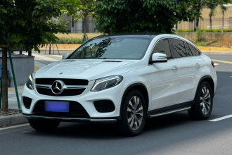 奔驰GLE轿跑 2018款 GLE 400 4MATIC 轿跑SUV