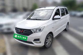 五菱汽车 五菱宏光 2019款 1.5L S标准型国VI LAR