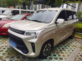 东风风光 风光380 2022款 1.5L 舒适型客车(钢板弹簧)7座