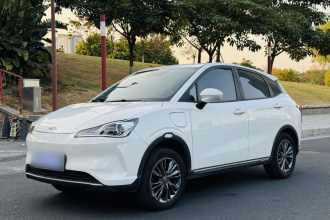 哪吒汽车 哪吒V 2022款 潮 400 Lite