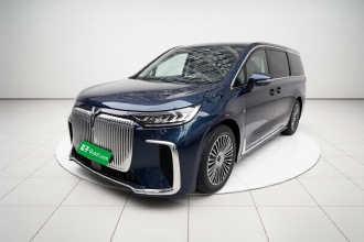 岚图汽车 岚图梦想家 2025款 PHEV 四驱旗舰鲲鹏版