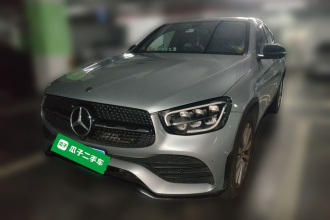 奔驰GLC轿跑 2021款 GLC 260 4MATIC 轿跑SUV