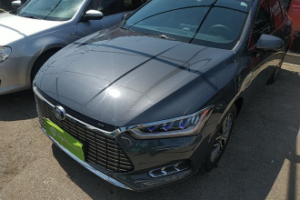 比亚迪 秦Pro新能源 2019款 EV 超能版 高功率高续航智联领越型