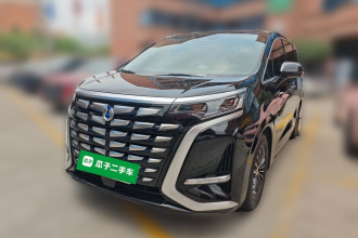 腾势D9 2022款 DM-i 970 四驱尊荣型